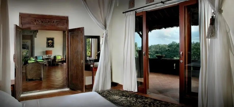 Villa Awang Awang , 5 Bedrooms , Private Pool , Valley View