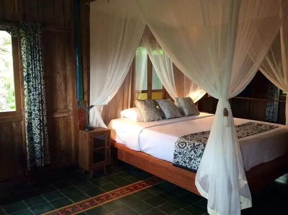 Villa Awang Awang , 5 Bedrooms , Private Pool , Valley View