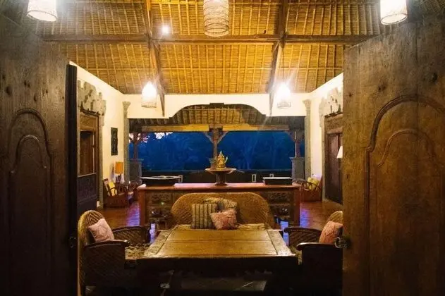 Villa Awang Awang , 5 Bedrooms , Private Pool , Valley View