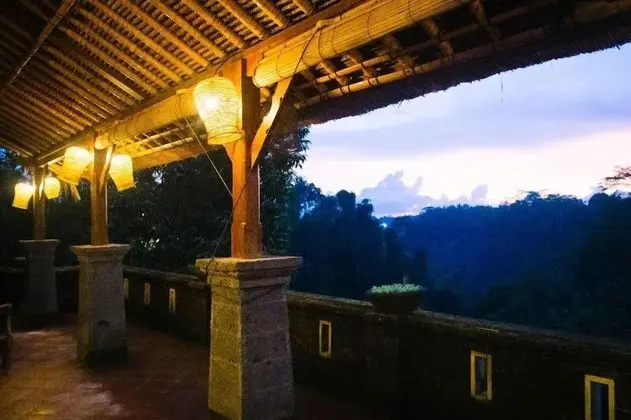 Villa Awang Awang , 5 Bedrooms , Private Pool , Valley View