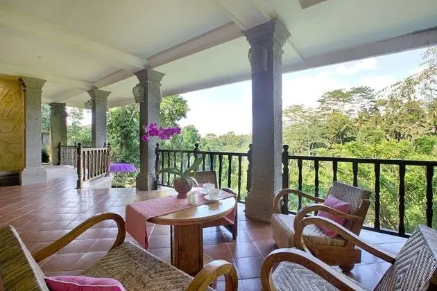 Villa Awang Awang , 5 Bedrooms , Private Pool , Valley View