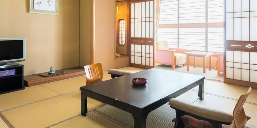 Traditional Oda (Japanese Style with Futon)