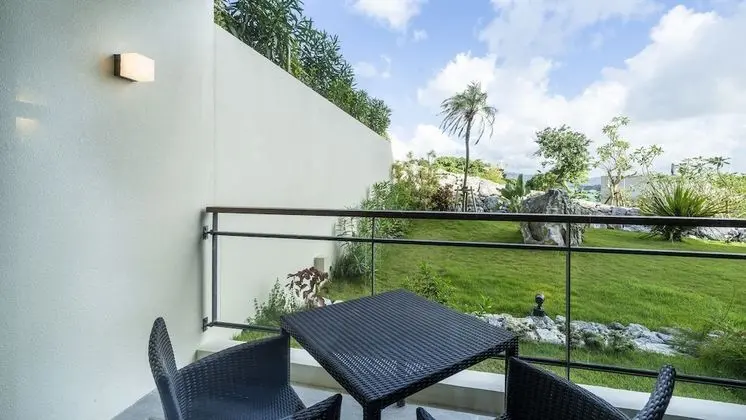 Garden View Suite