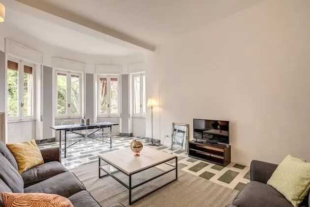 Comfort Apart Daire, 5 Yatak Odası (Salita Quintino Sella 7)