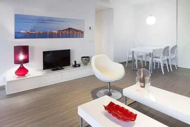 Junior Suite, Partial Ocean View (2 Adults)