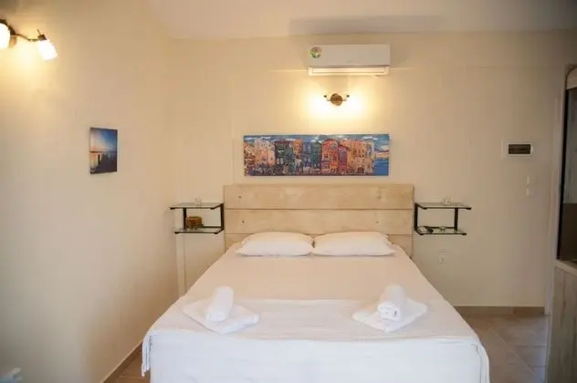 Premier Stüdyo, Kısmi Deniz Manzaralı