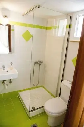 Premier Stüdyo, Kısmi Deniz Manzaralı