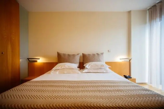 Tek Büyük veya İki Ayrı Yataklı Oda, Bahçe Manzaralı (Child Extra Bed)