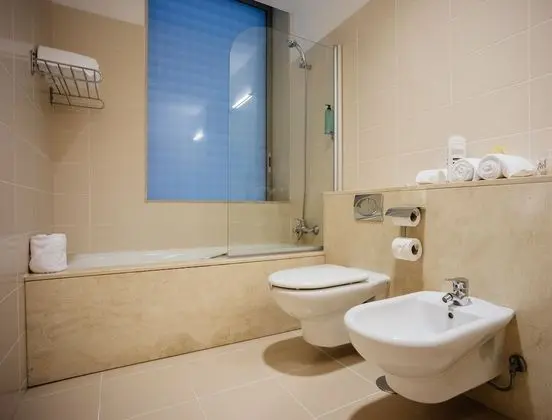 Tek Büyük veya İki Ayrı Yataklı Oda, Bahçe Manzaralı (Child Extra Bed)