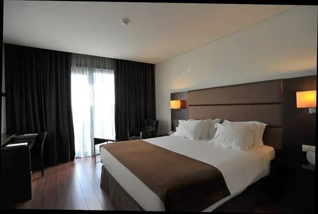 Tek Büyük veya İki Ayrı Yataklı Oda (Child Extra Bed)
