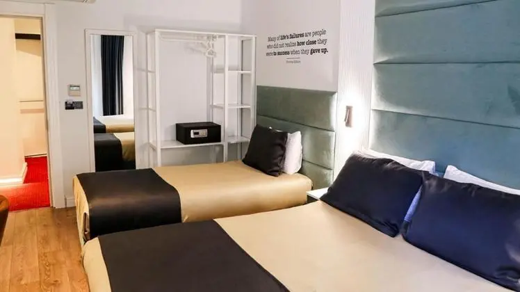 Deluxe Triple Room, Sokak Manzaralı, Klimalı