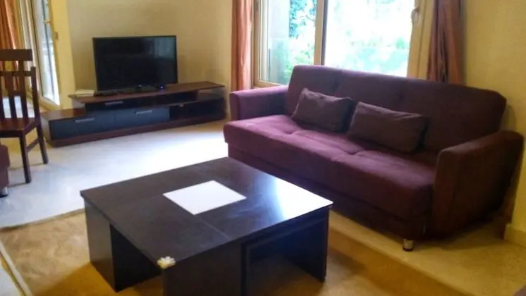 Deluxe Stüdyo Süit
