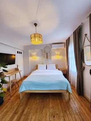 Deluxe Oda, Bahçe Manzaralı, Balkonlu