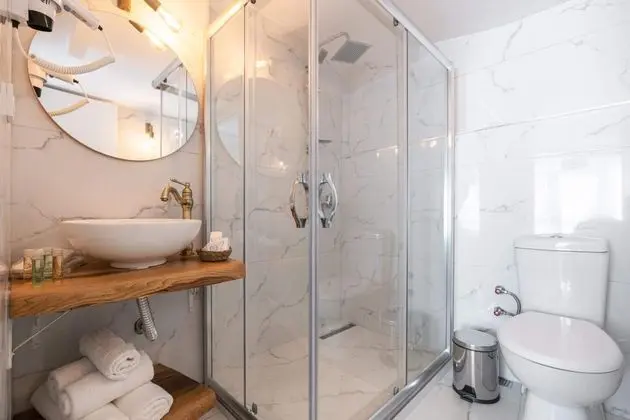 Standart Oda, Bahçe Manzaralı, Balkonlu