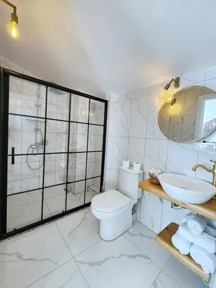 Teraslı Suit Oda, Bahçe Manzaralı, Teraslı