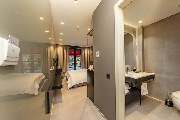 Deluxe Double  Room