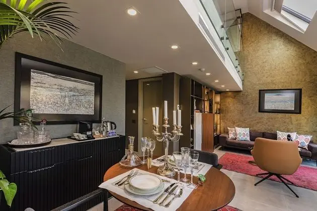 Presidential Loft Suite