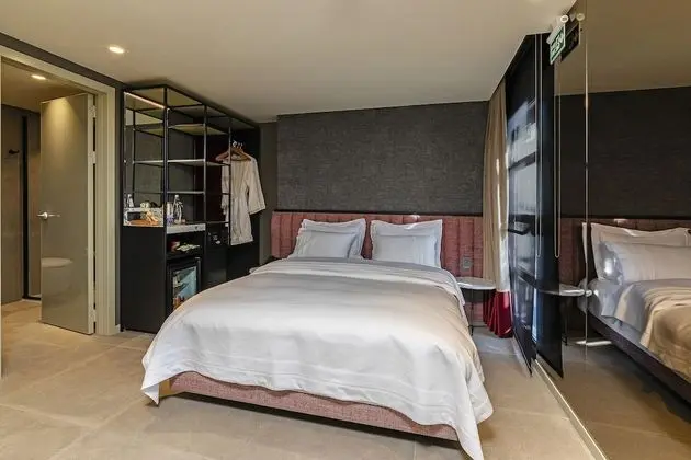 Sea View Executive Family Suite