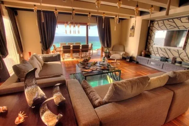 Süit, Kişiye Özel Havuzlu (Ayada Royal Ocean)