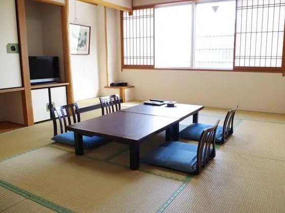 Traditional Oda, Özel Banyo (12 Tatami Mats)