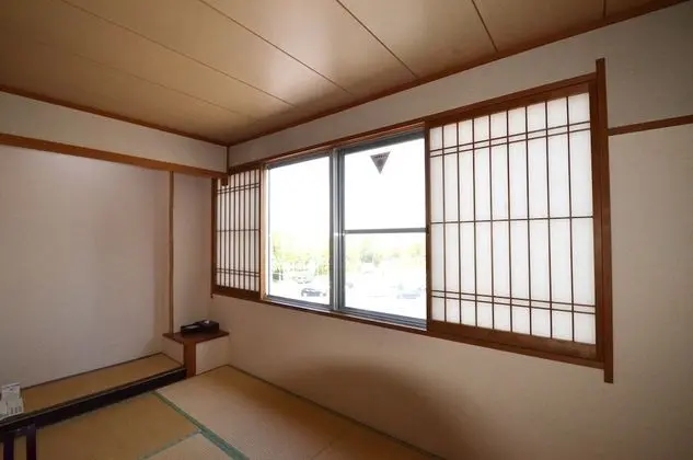 Traditional Oda, Özel Banyo (12 Tatami Mats)