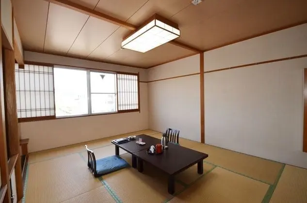 Traditional Oda, Özel Banyo (12 Tatami Mats)