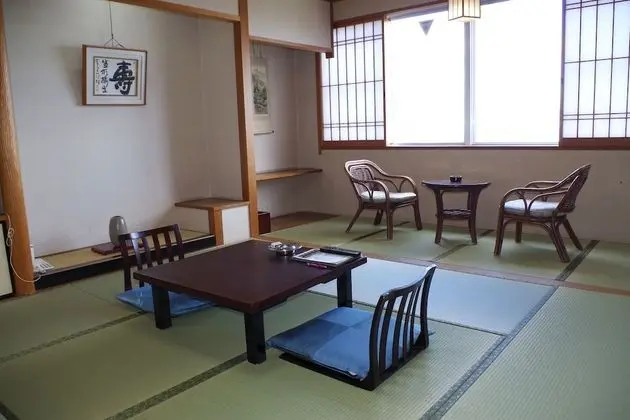 Traditional Oda, Özel Banyo (8 Tatami Mats)
