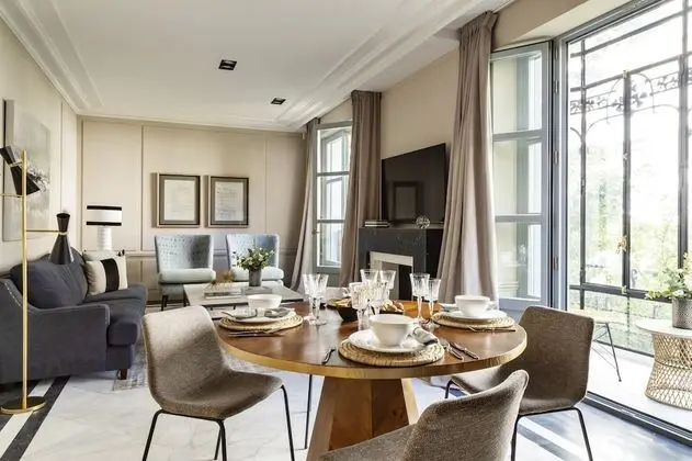 Luxury Apart Daire, 2 Yatak Odası, Balkon, Şehir Manzaralı