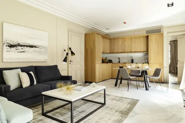 Luxury Apart Daire, 2 Yatak Odası, Balkon, Şehir Manzaralı