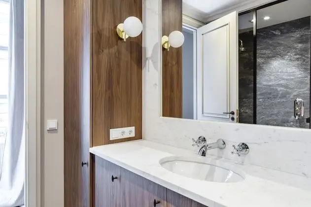Luxury Apart Daire, 2 Yatak Odası, Balkon, Şehir Manzaralı