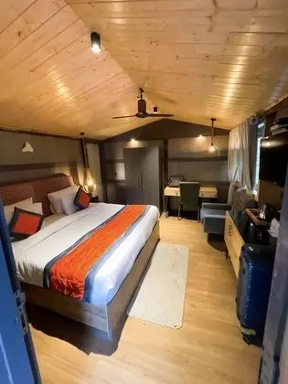 Deluxe Kır Evi