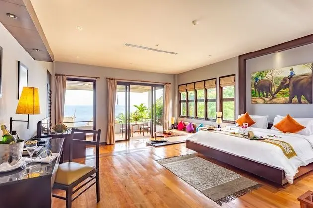 Grand Oda, Küvet, Kısmi Deniz Manzarası