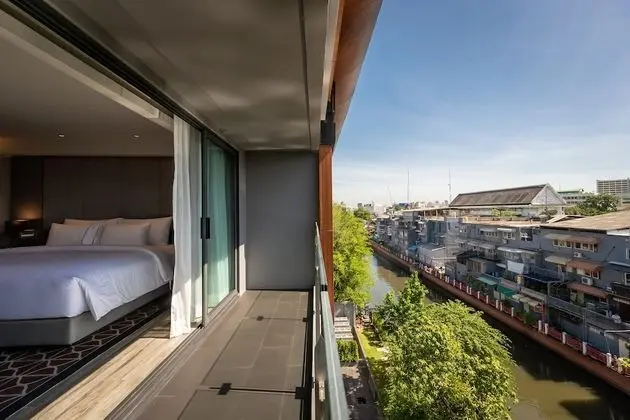 Deluxe Oda, 1 En Büyük (King) Boy Yatak, Balkon