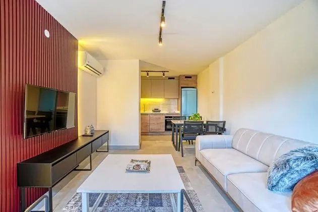 Garden Suite