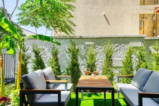 Garden Suite