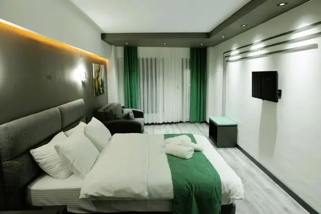 Deluxe Oda, Nehir Manzaralı, Balkonlu