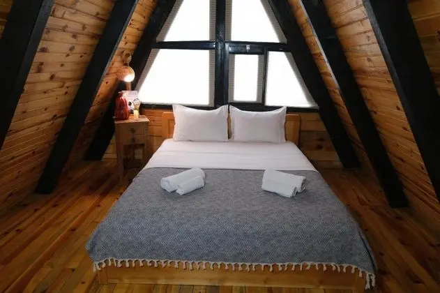 Deluxe Bungalow, Doğa Manzaralı, Şömineli ve Balkonlu