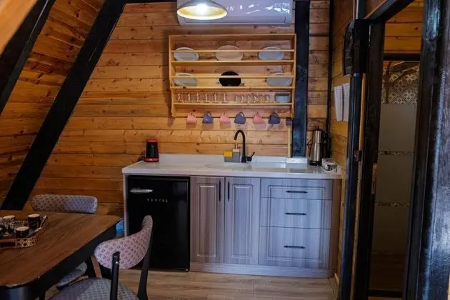 Deluxe Bungalow, Doğa Manzaralı, Şömineli ve Balkonlu