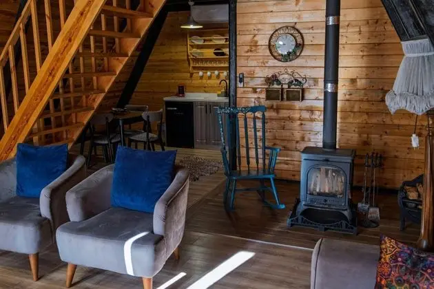 Deluxe Bungalow, Doğa Manzaralı, Şömineli ve Balkonlu