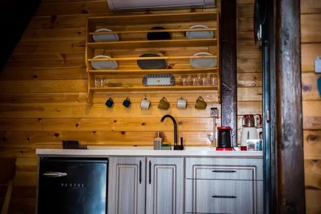 Standart Bungalow, Doğa Manzaralı, Şömineli ve Balkonlu