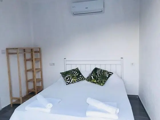 Ekonomik Apart Oda, Bahçe Manzaralı, Balkonlu