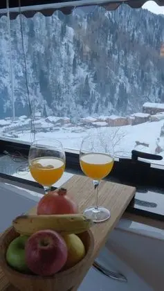 Junior Suite, Fireplace, Waterfall View, Jakuzi