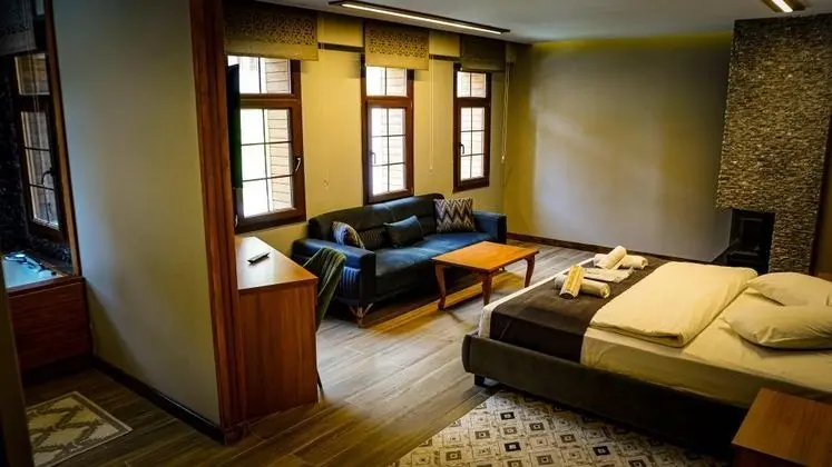 Suite, Dağ Manzaralı, Jakuzili