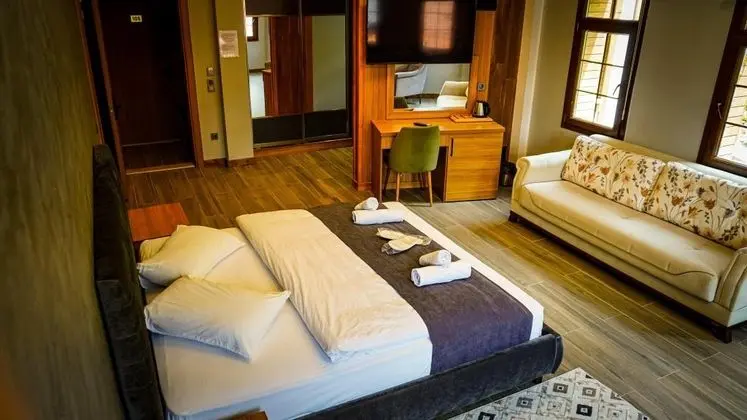 Suite, Dağ Manzaralı, Jakuzili