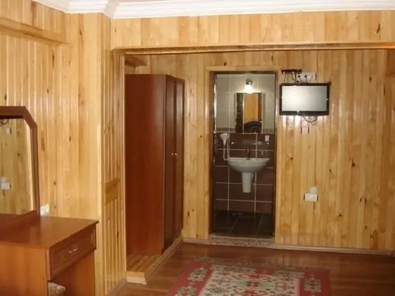 Standard Büyük Yataklı Tek Kişilik Oda