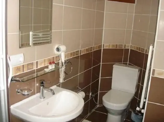 Standard Büyük Yataklı Tek Kişilik Oda