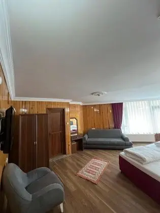 Suite, Dağ Manzaralı