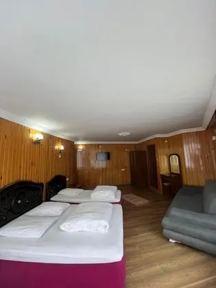 Suite, Dağ Manzaralı