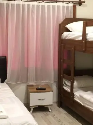 Standard Tek Büyük Yataklı Oda