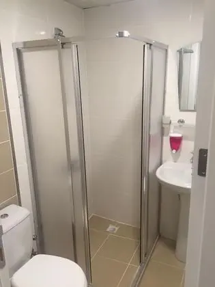 Tek Kişilik Oda
